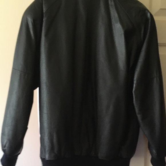 Genuine leather jacket - Picture 3 of 3